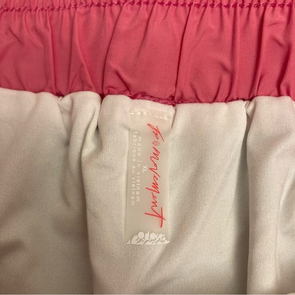 Free People Get Your Flirt On Embroidered Shorts Brown Pink Floral XL NWT - Picture 4 of 11